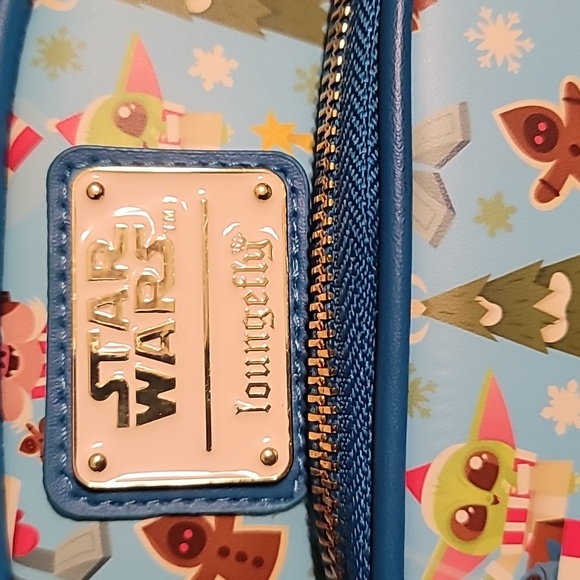 Loungefly Blue Star Wars Crossbody Bag - Picture 2 of 4